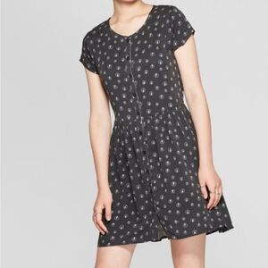 ROCK BY JUNKFOOD‎ AC/DC black tie back short sleeve dress M